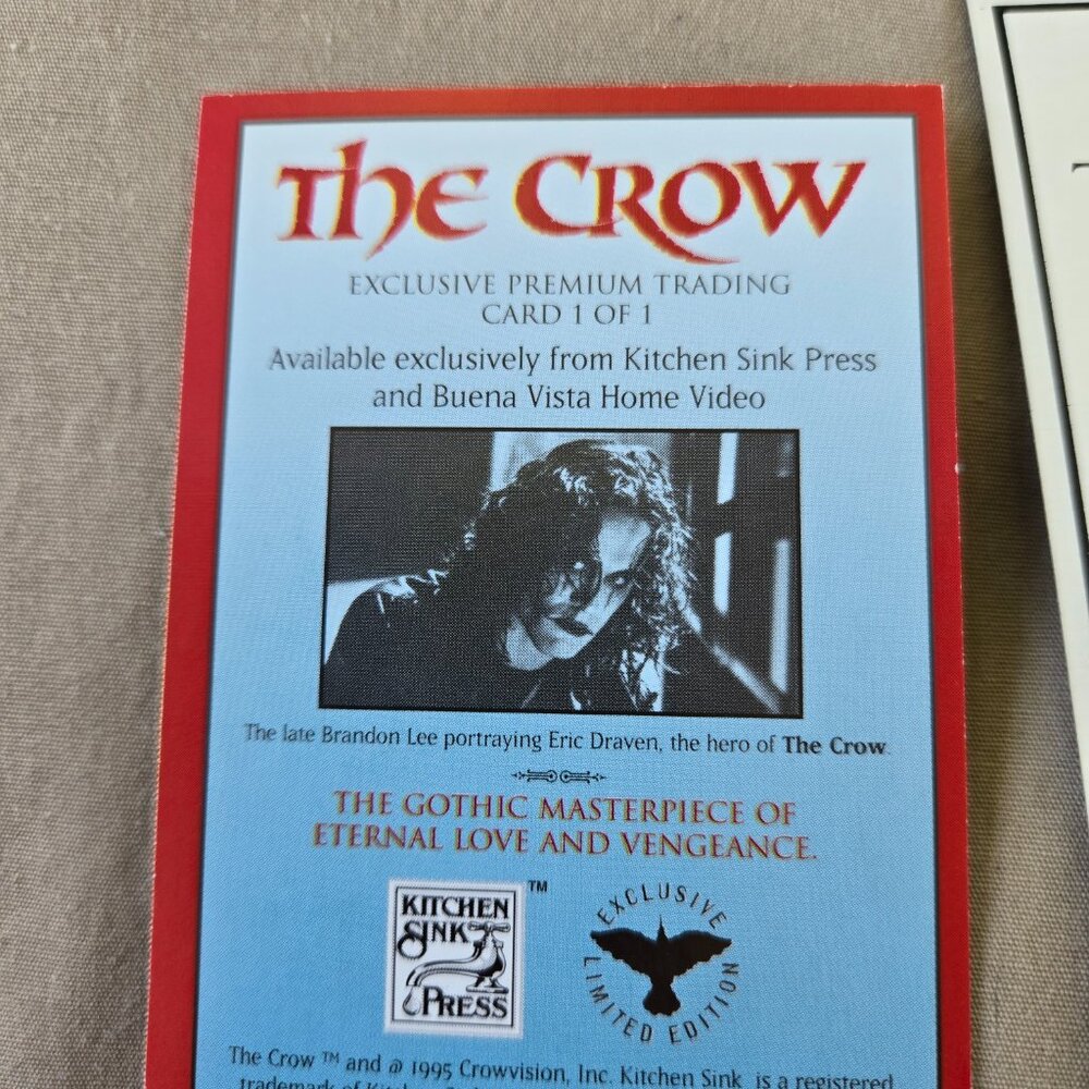 The Crow collector trading card and temporary tattoo - Picture 3 of 6